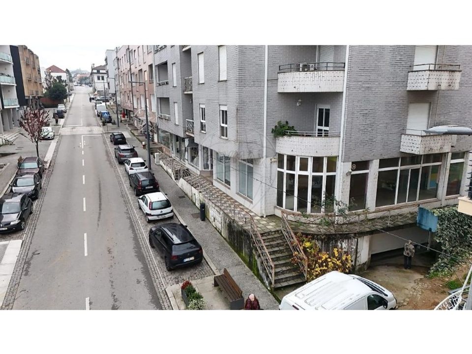 Erhvervsejendom i Cabeceiras de Basto, Braga - foto 1