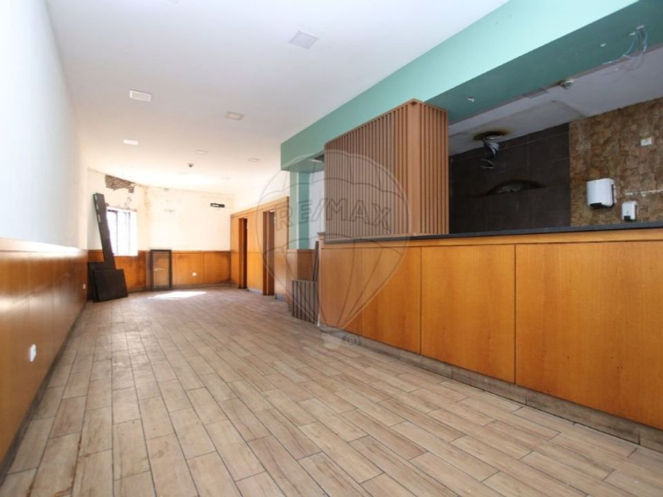 L'establiment comercial a Urgezes, Braga - foto 1