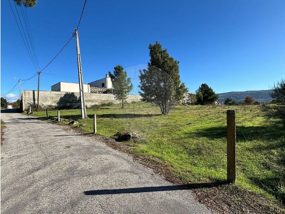 Tomt i Outeiro Seco, Vila Real - bilde 1
