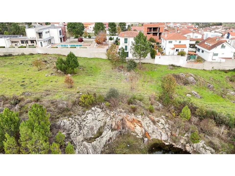 Tomt i Outeiro Seco, Vila Real - bilde 3