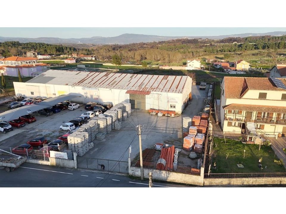 Erhvervsejendom i Chaves, Vila Real - foto 1