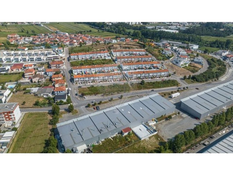 Helårsgrund i Ribeirao, Braga - foto 5