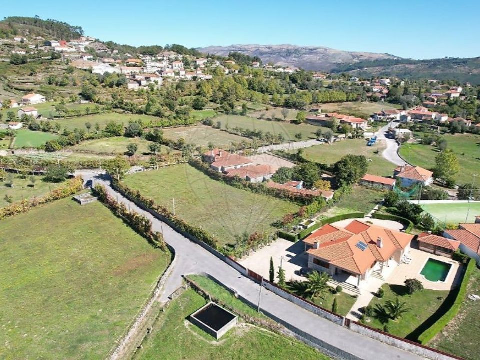 Helårsgrund i Abadim, Braga - foto 1