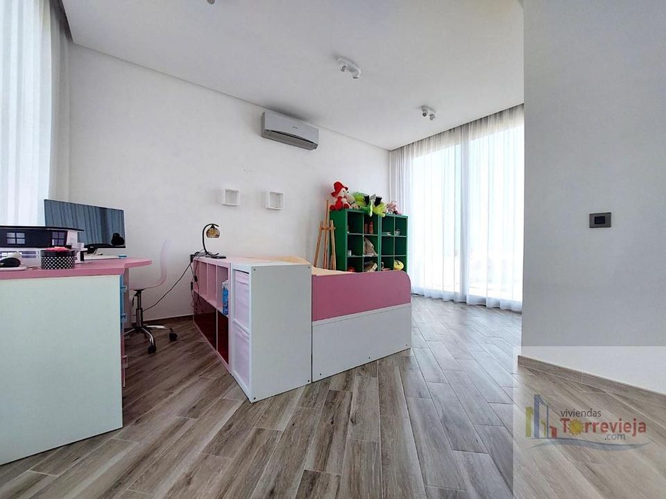 Villa i Torrevieja, Alicante - foto 2