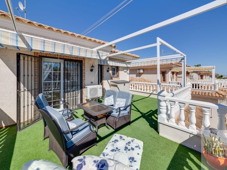 Villa i Orihuela Costa, Alicante - foto 1