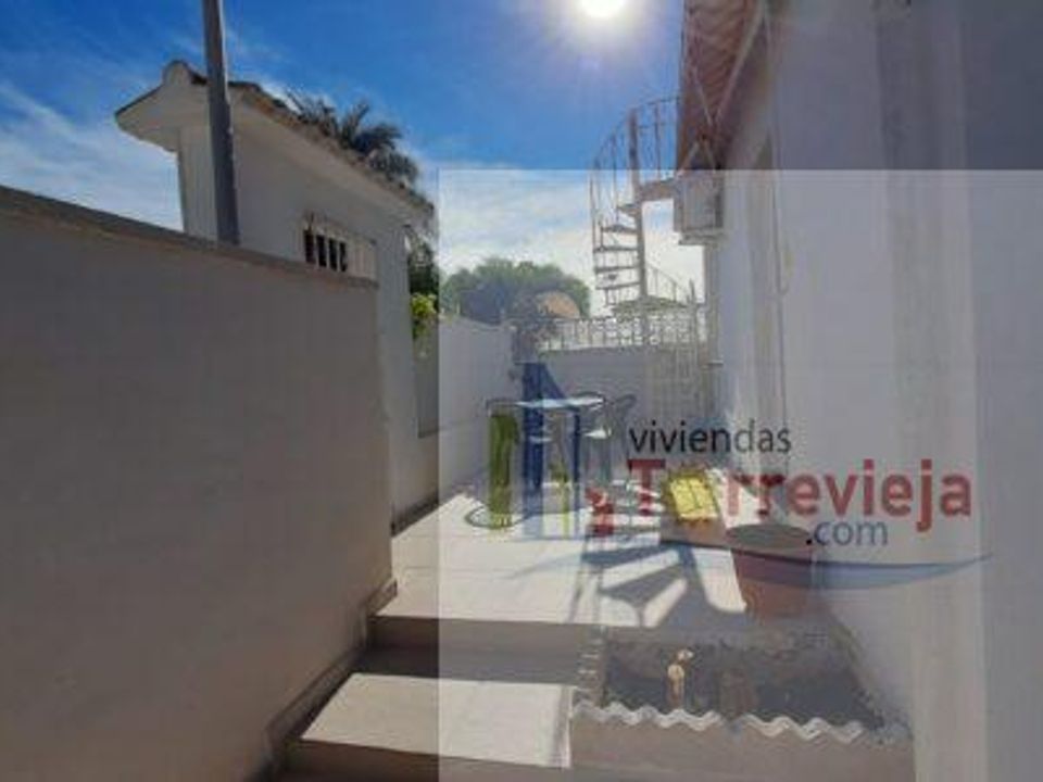 Lejlighed i Torrevieja, Alicante - foto 3