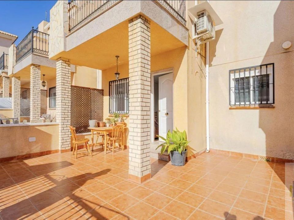 Bungalow i Orihuela Costa, Alicante - foto 2