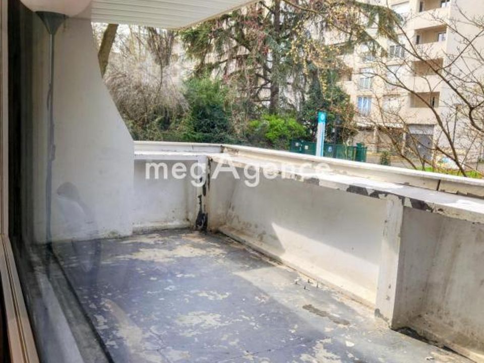 Lejlighed i Villeurbanne, Rhone - foto 3