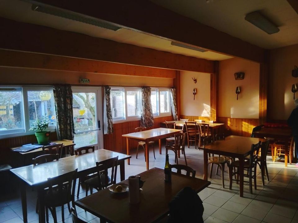 Erhvervsejendom i Les Aspres, Orne - foto 2