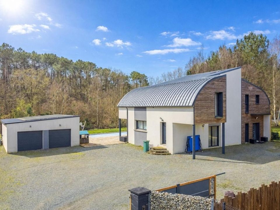 Villa i Montfort-le-Gesnois, Sarthe - bilde 2