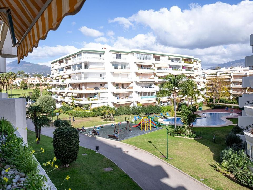 Lejlighed i Guadalmina, Malaga - foto 1