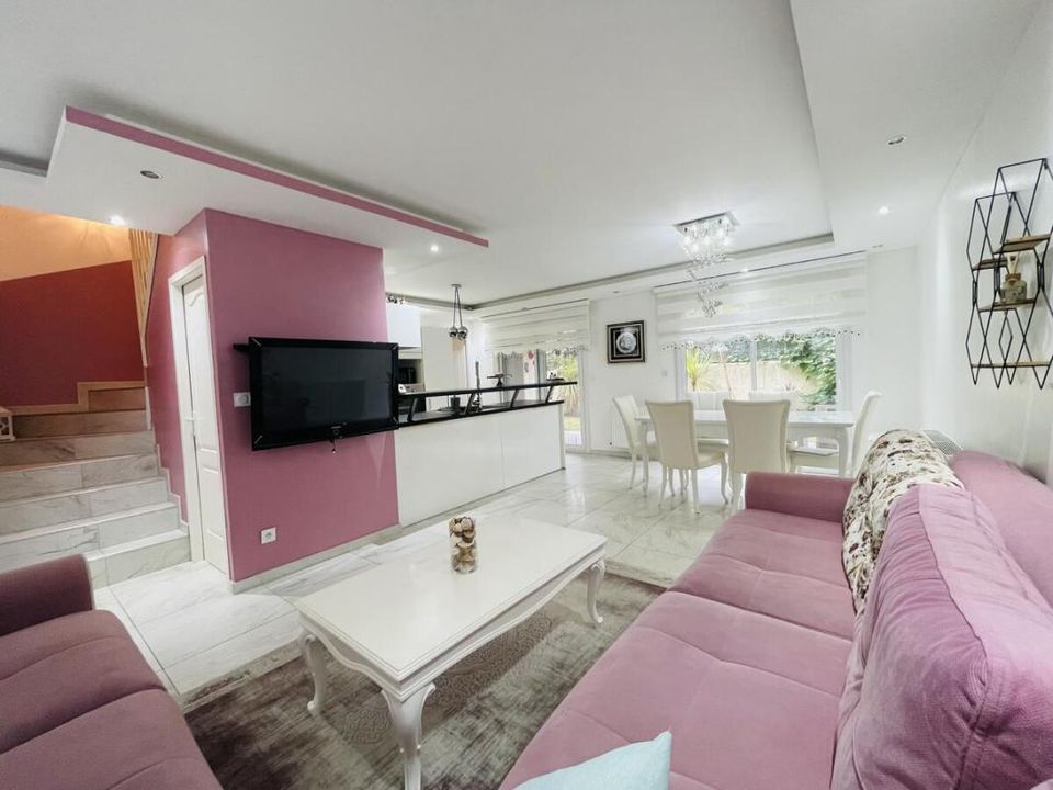 Villa i Janneyrias, Isere - foto 2
