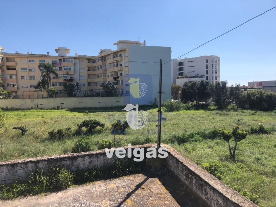 Helårsgrund i Faro, Faro - foto 2