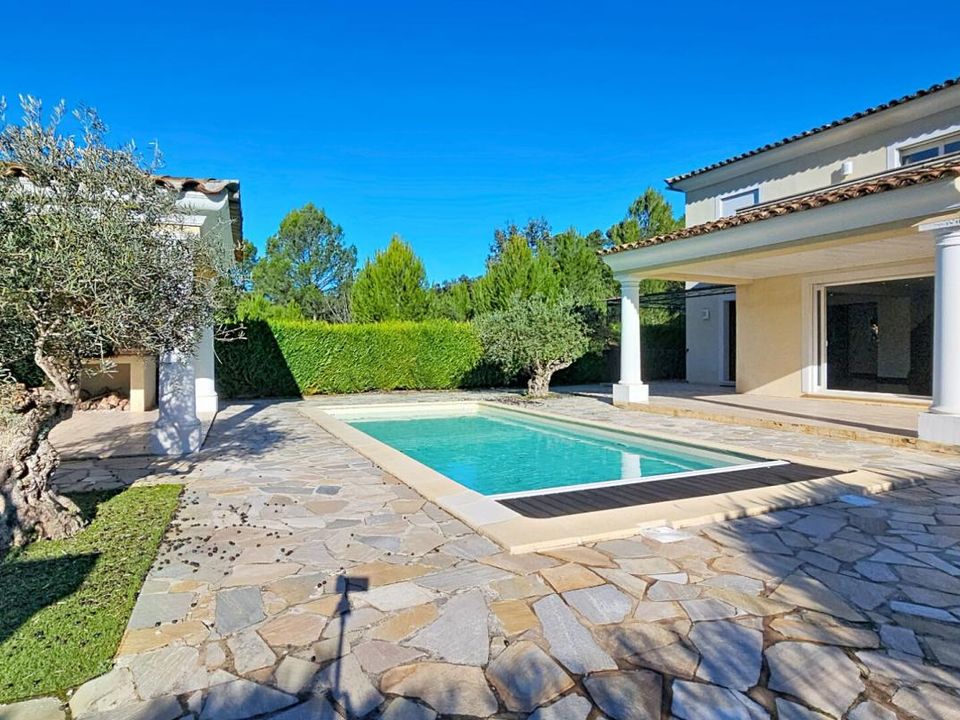 Villa i Le Thoronet, Var - bilde 1