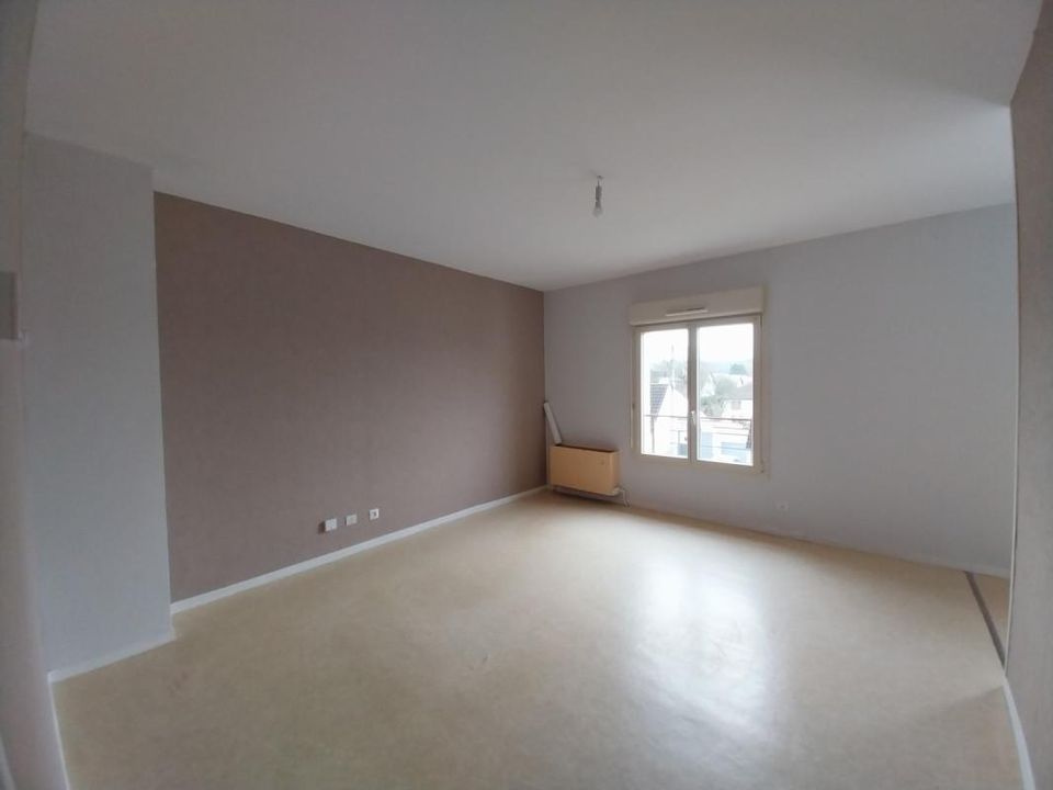 Apartment in Froncles, Haute-Marne - photo 1