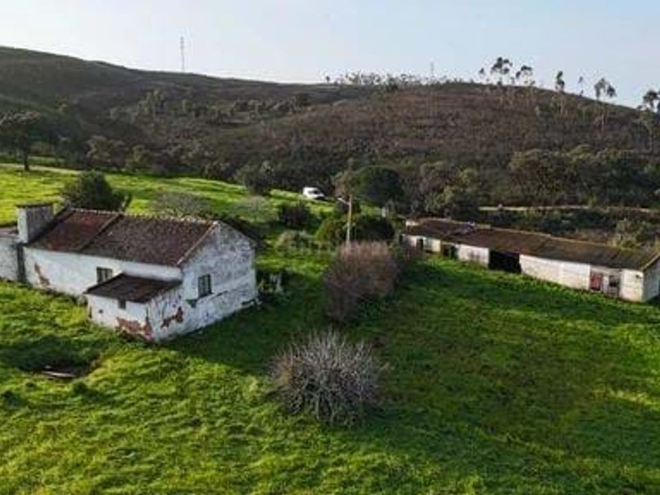 Helårsgrund i Odiaxere, Faro - foto 1