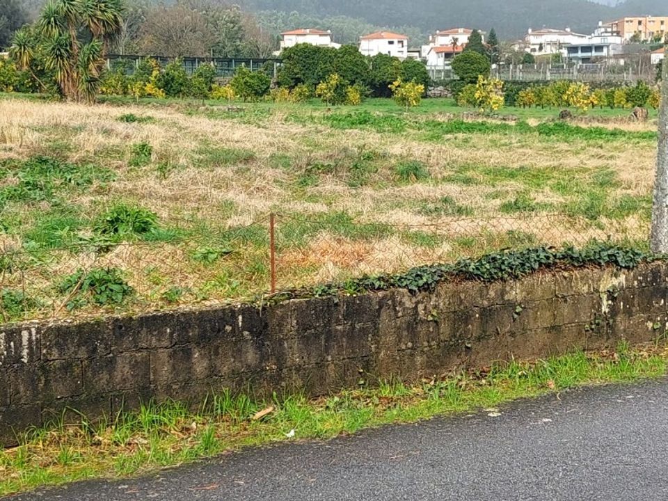 Helårsgrund i Amares, Braga - foto 1