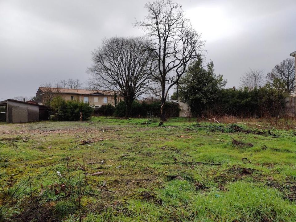 Helårsgrund i Villenave-d'Ornon, Gironde - foto 1
