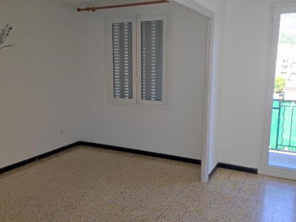 Apartment in Corte, Haute-Corse - photo 2