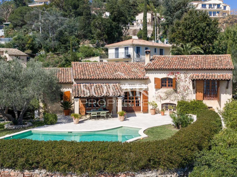 Villa i Mandelieu-la-Napoule, Alpes-Maritimes - foto 2