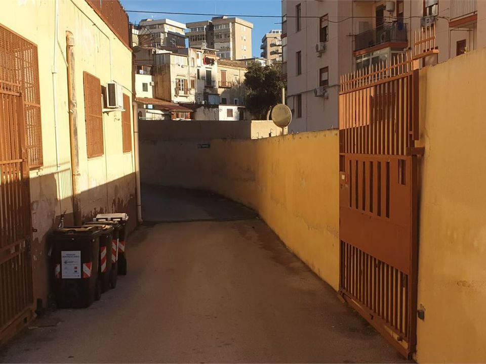 Erhvervsejendom i Palermo, Palermo - foto 2