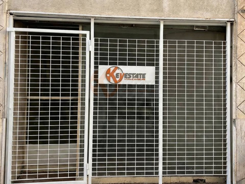 Erhvervsejendom i Sassari, Sassari - foto 2