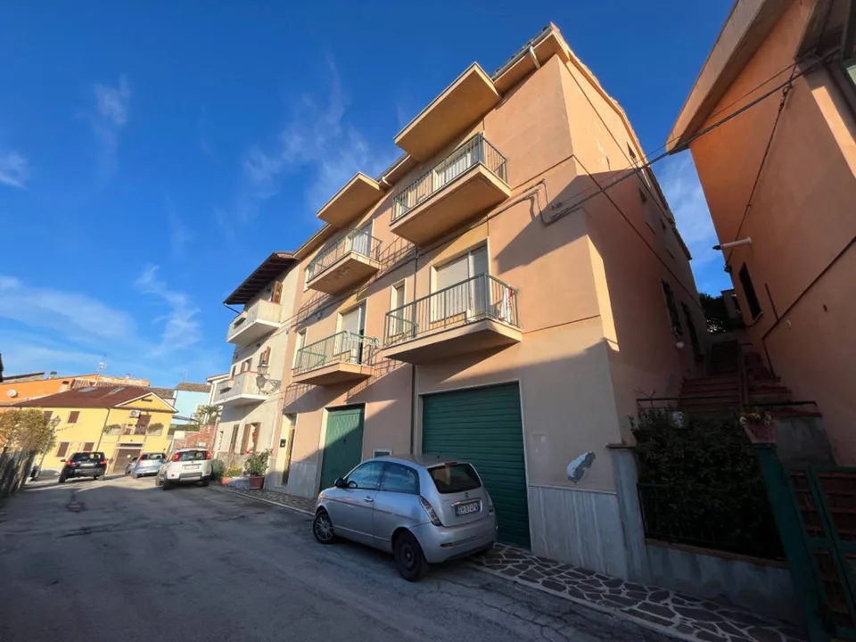 Leilighet i Teramo, Teramo - bilde 1