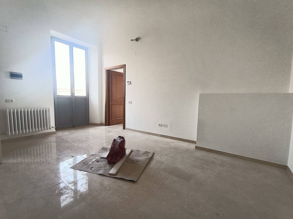 Erhvervsejendom i Teramo, Teramo - foto 3