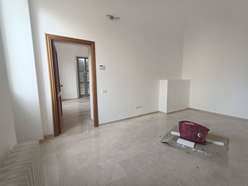 Erhvervsejendom i Teramo, Teramo - foto 4