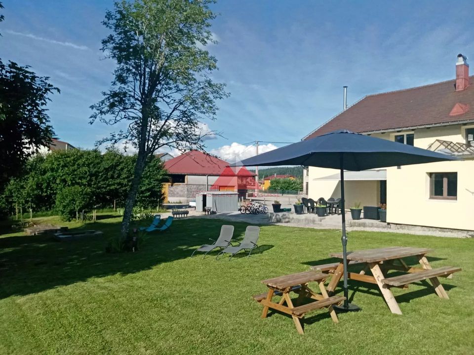 Villa i Nanchez, Jura - foto 1