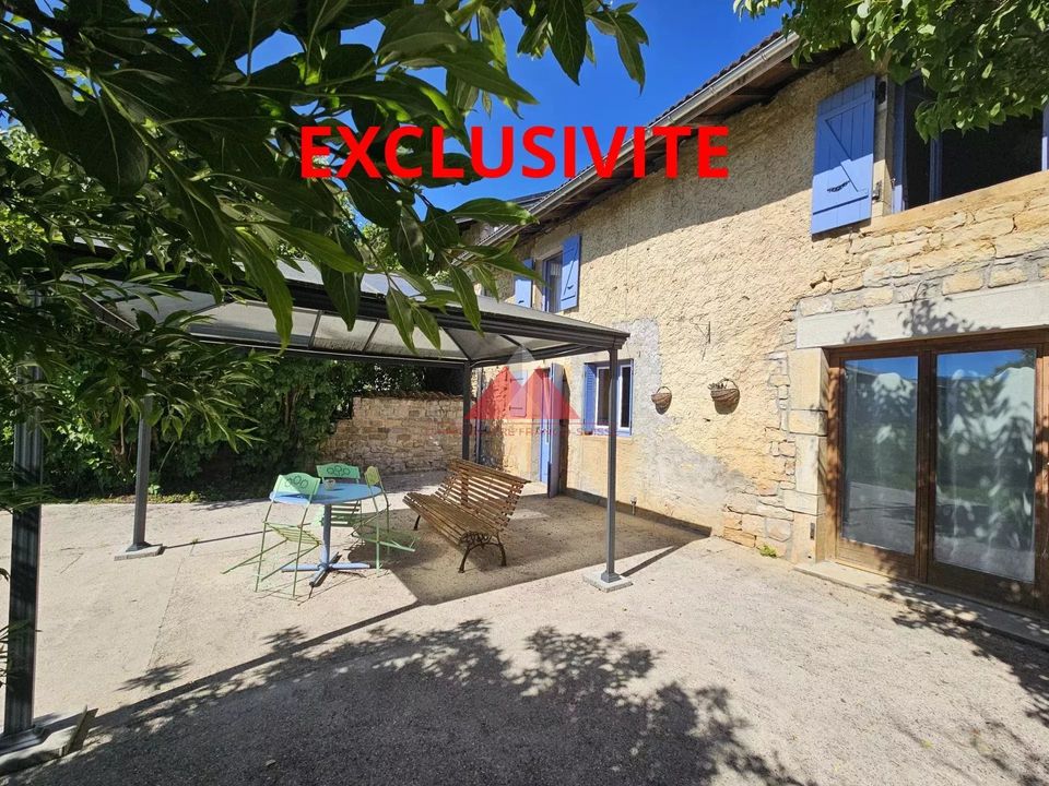 Villa en Graye-et-Charnay, Jura - foto 1