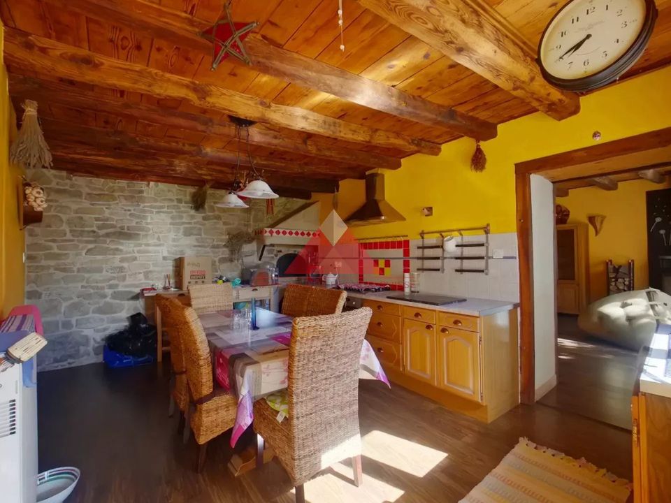 Villa en Graye-et-Charnay, Jura - foto 4