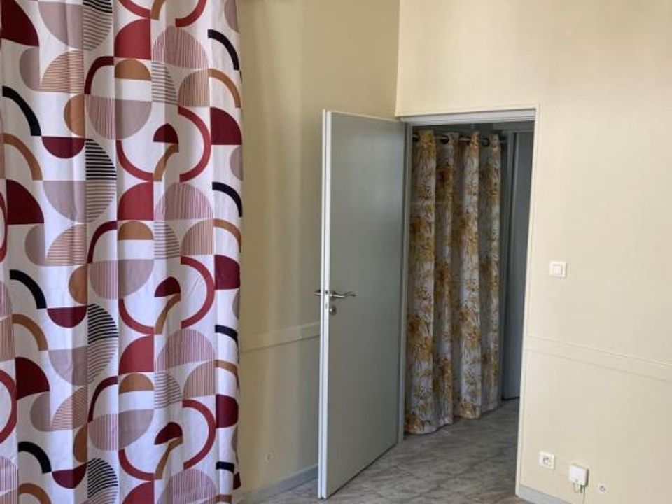 Villa a Nimes, Gard - foto 1