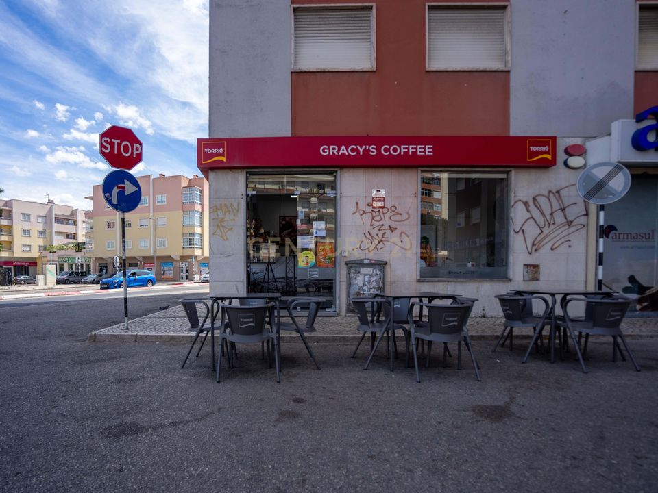 Erhvervsejendom i Amora, Setubal - foto 2