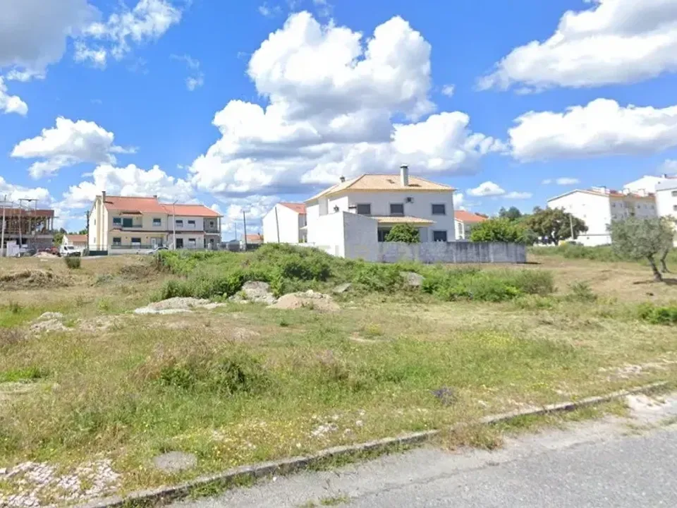Helårsgrund i Alcains, Castelo Branco - foto 1