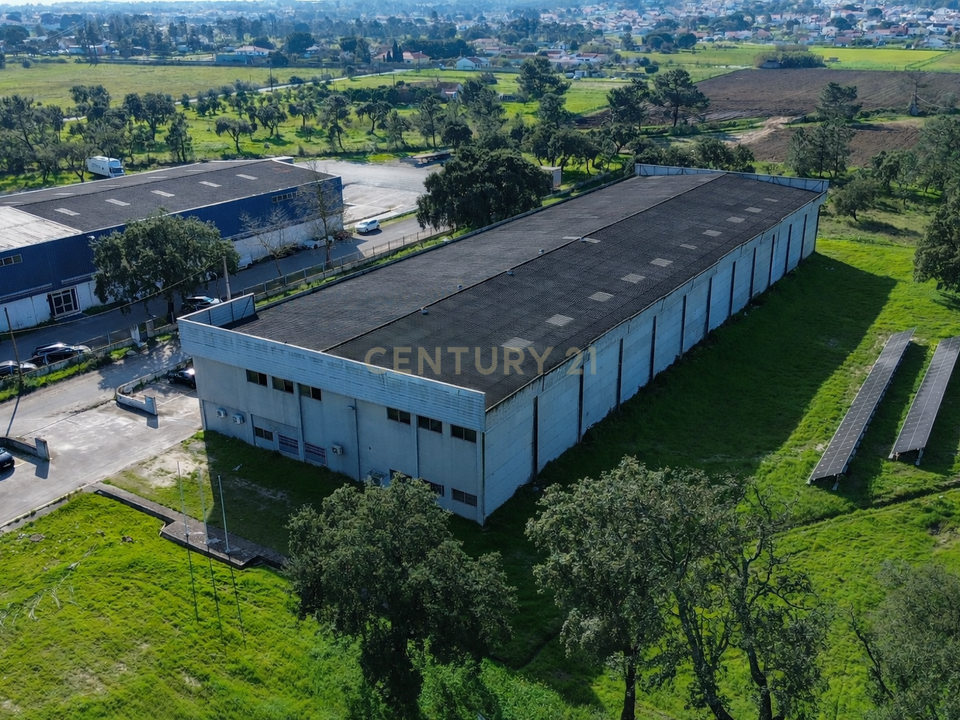 Erhvervsejendom i Quinta do Anjo, Setubal - foto 1