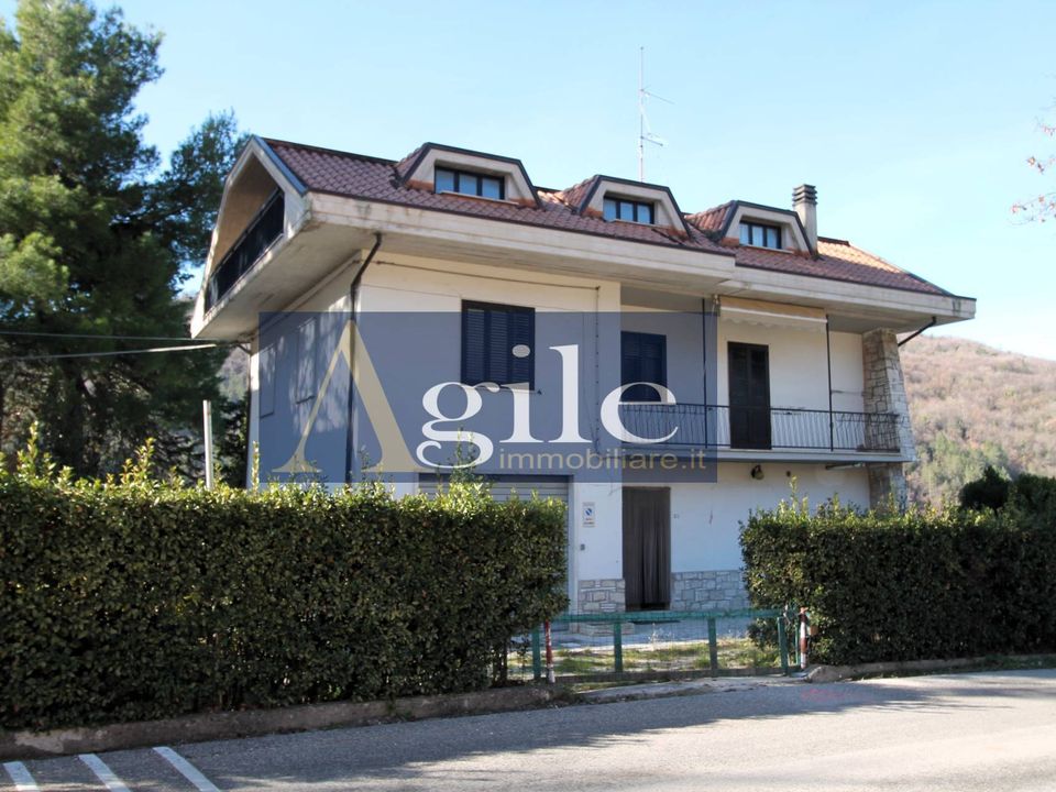 Villa i Ascoli Piceno, Ascoli Piceno - foto 1