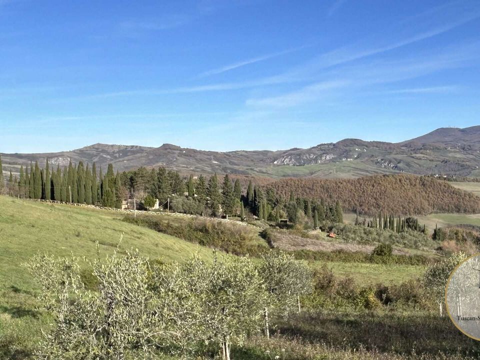 Helårsgrund i Monteroni d'Arbia, Siena - foto 1
