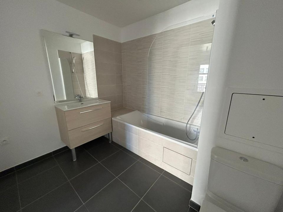 Apartament a Blanc-Mesnil, Seine-Saint-Denis - foto 4