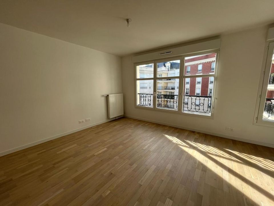 Apartament a Blanc-Mesnil, Seine-Saint-Denis - foto 1