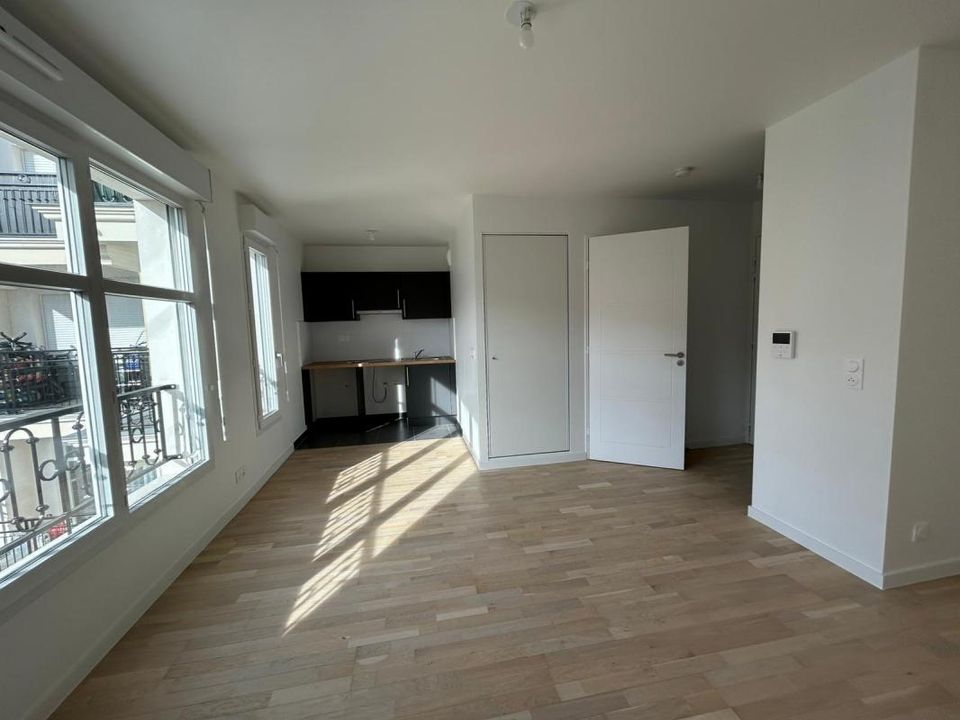Apartament a Blanc-Mesnil, Seine-Saint-Denis - foto 2