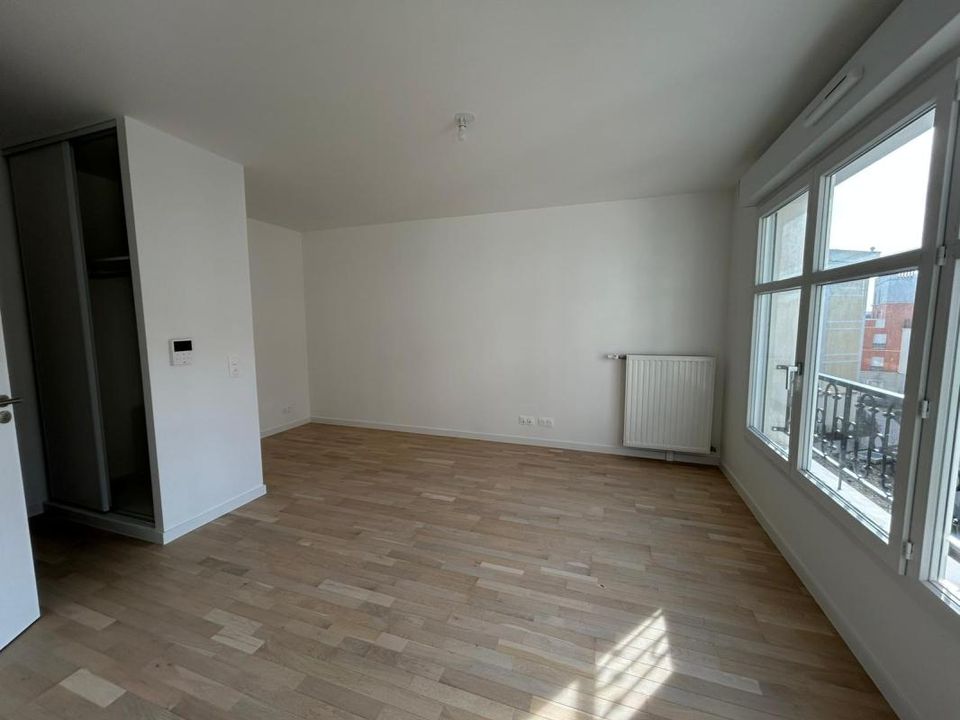 Apartament a Blanc-Mesnil, Seine-Saint-Denis - foto 3
