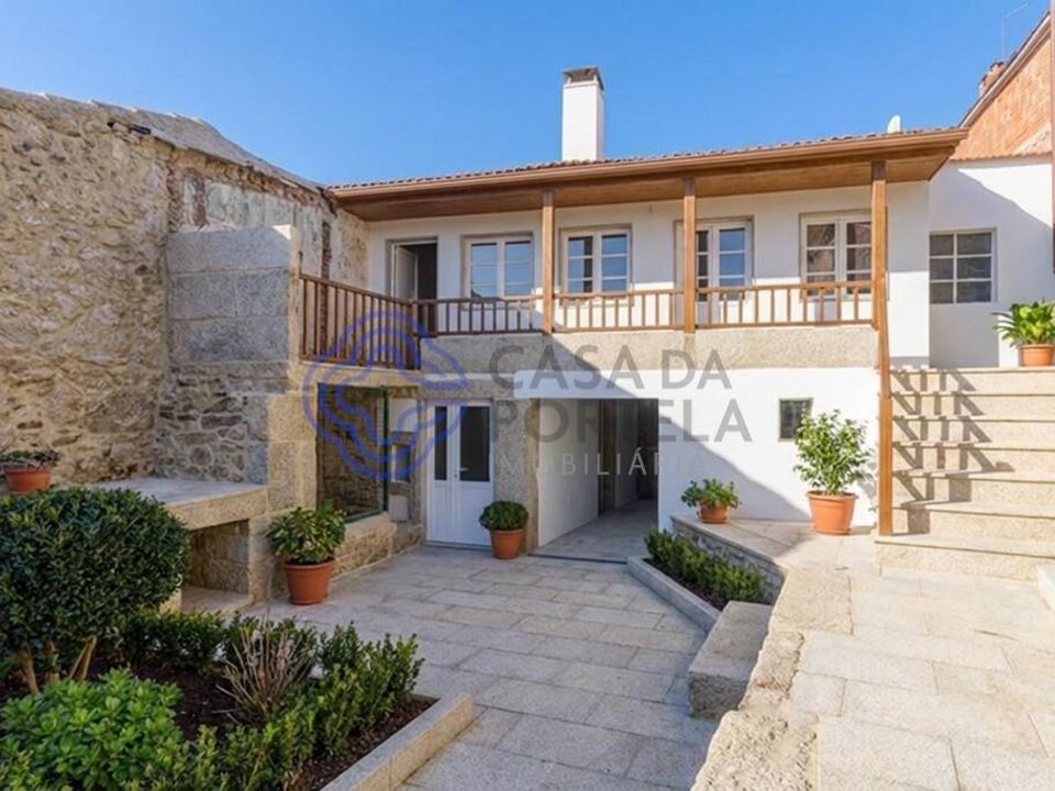 Casa de pueblo en Moimenta da Beira, Viseu - foto 1