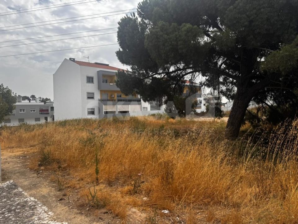 Helårsgrund i Setubal, Setubal - foto 1