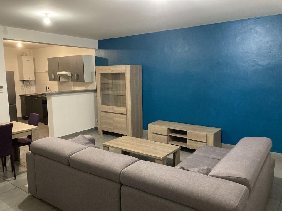 Apartment in Saint-Chamond, Loire - photo 3