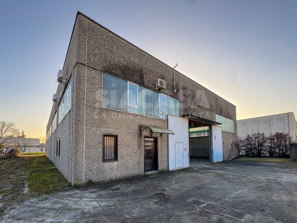Gewerbeimmobilie in Vimercate, Monza and Brianza - Foto 1