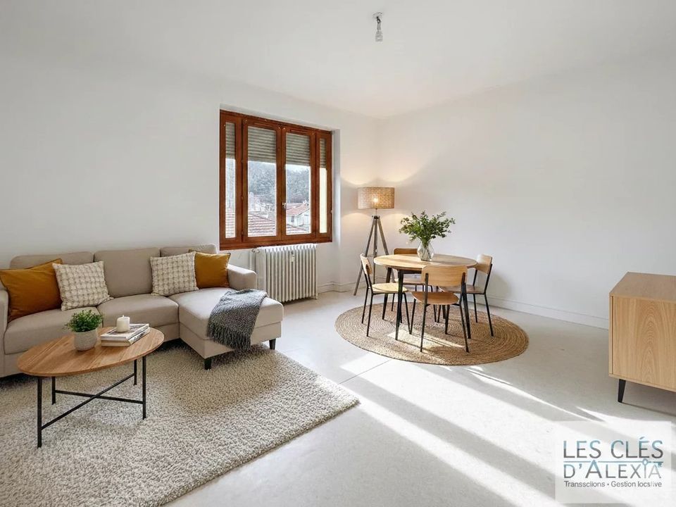 Lejlighed i Givors, Rhone - foto 1