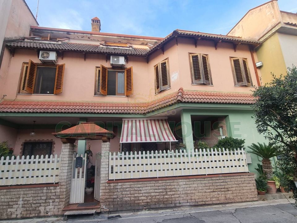 Lejlighed i Marcianise, Caserta - foto 1
