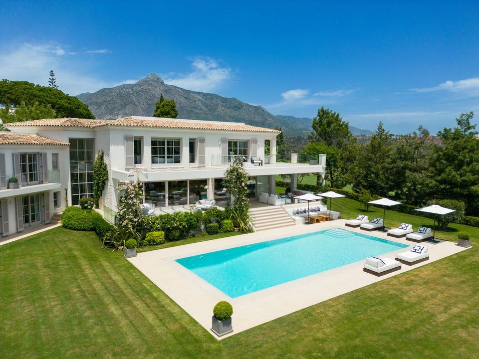 Villa i Nueva Andalucia, Malaga - foto 1