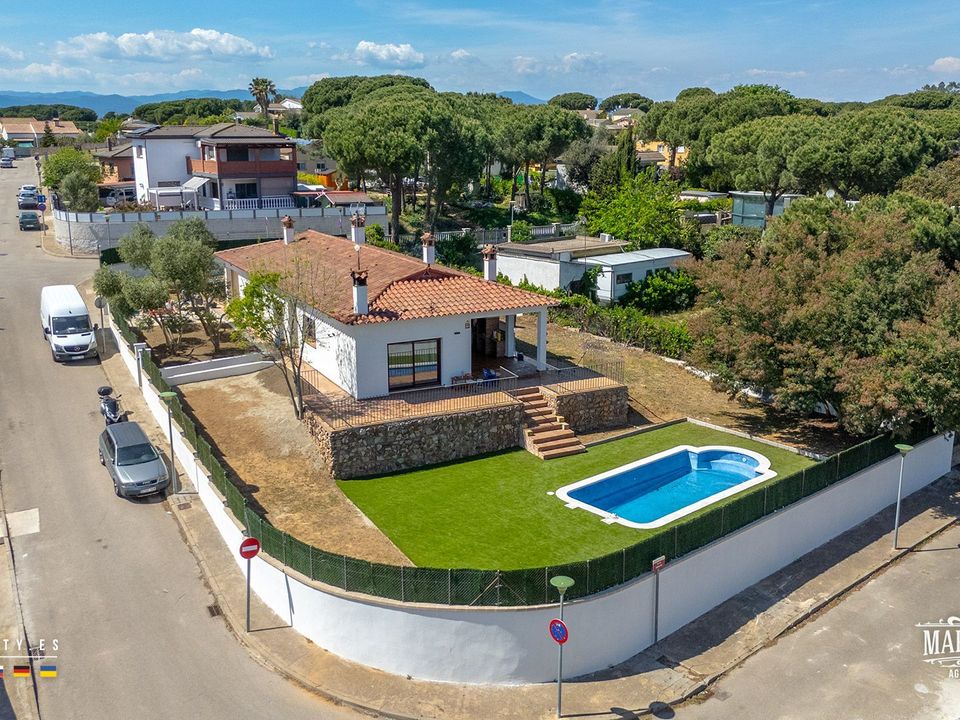 Villa i Vidreres, Gerona - foto 2